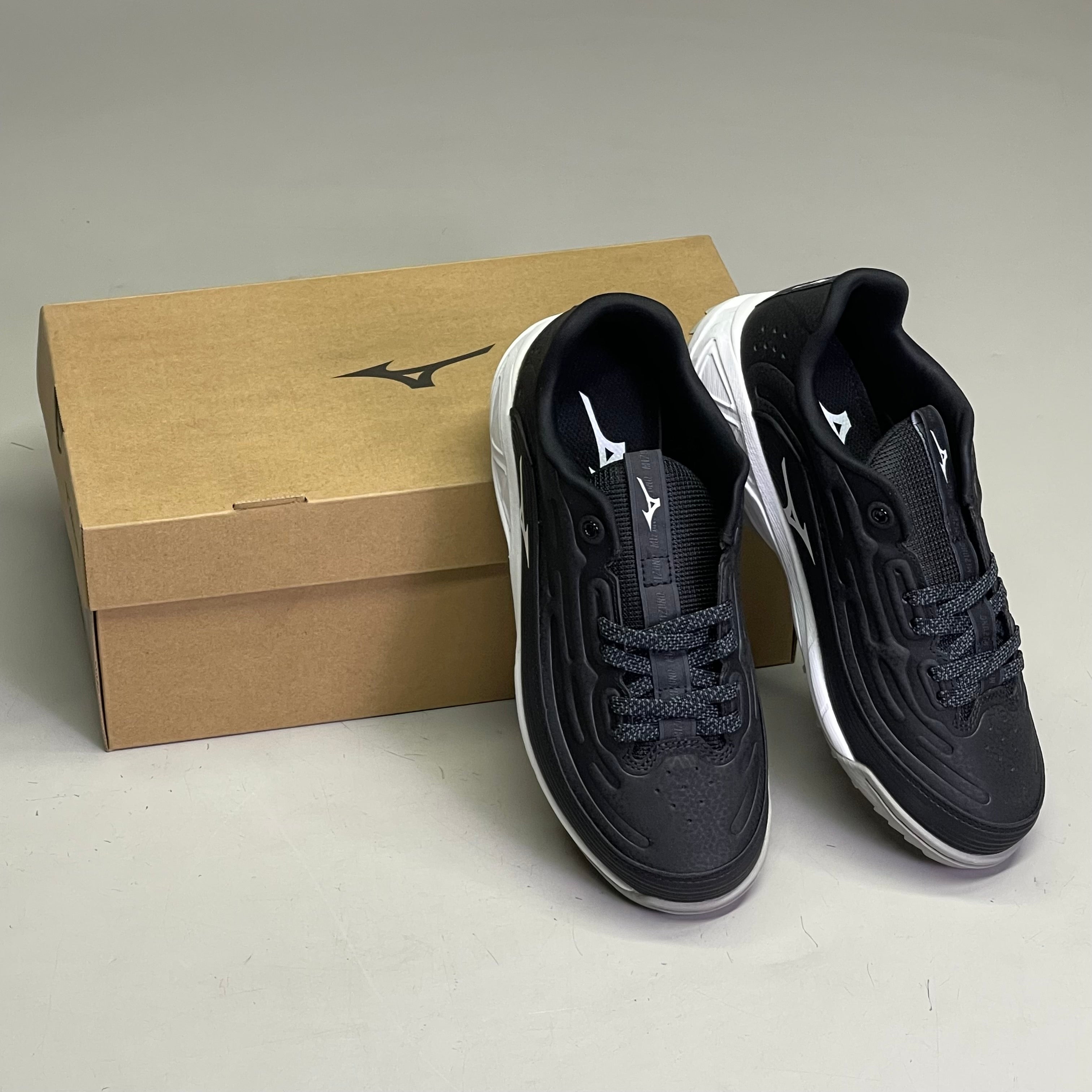 MIZUNO (PAIR) Ambition 3 Baseball Shoes US 4.5 Men's Black w/ White 11GT235109