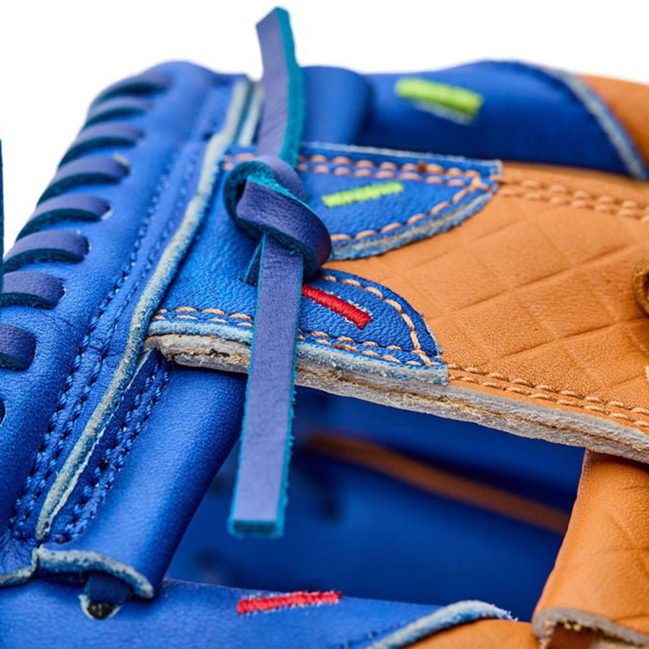 Youth Ball Glove - Ice Cream glove (Blue Razberry)